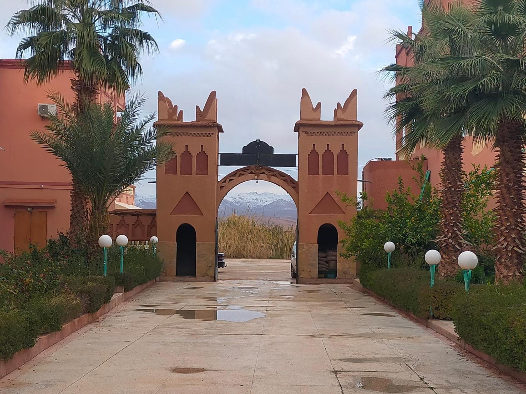 Hotel Mandar Saghrou Tazakhte Kelaat-M'Gouna Exterior foto
